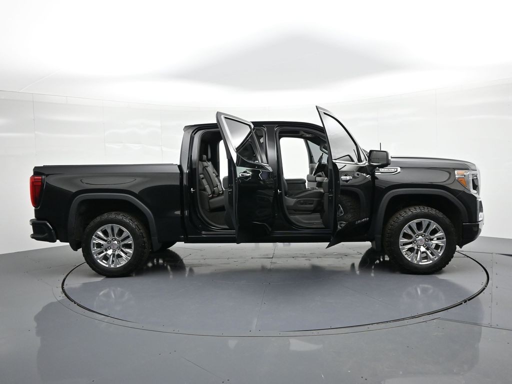 GMC Sierra 1500 Vehicle Full-screen Gallery Image 35