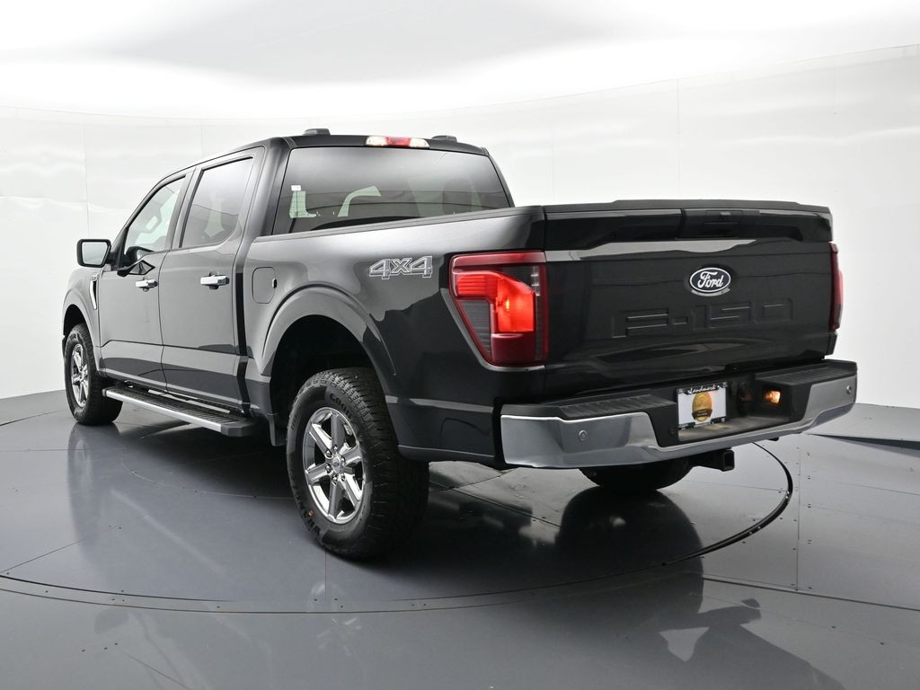 Ford F-150 Vehicle Full-screen Gallery Image 8