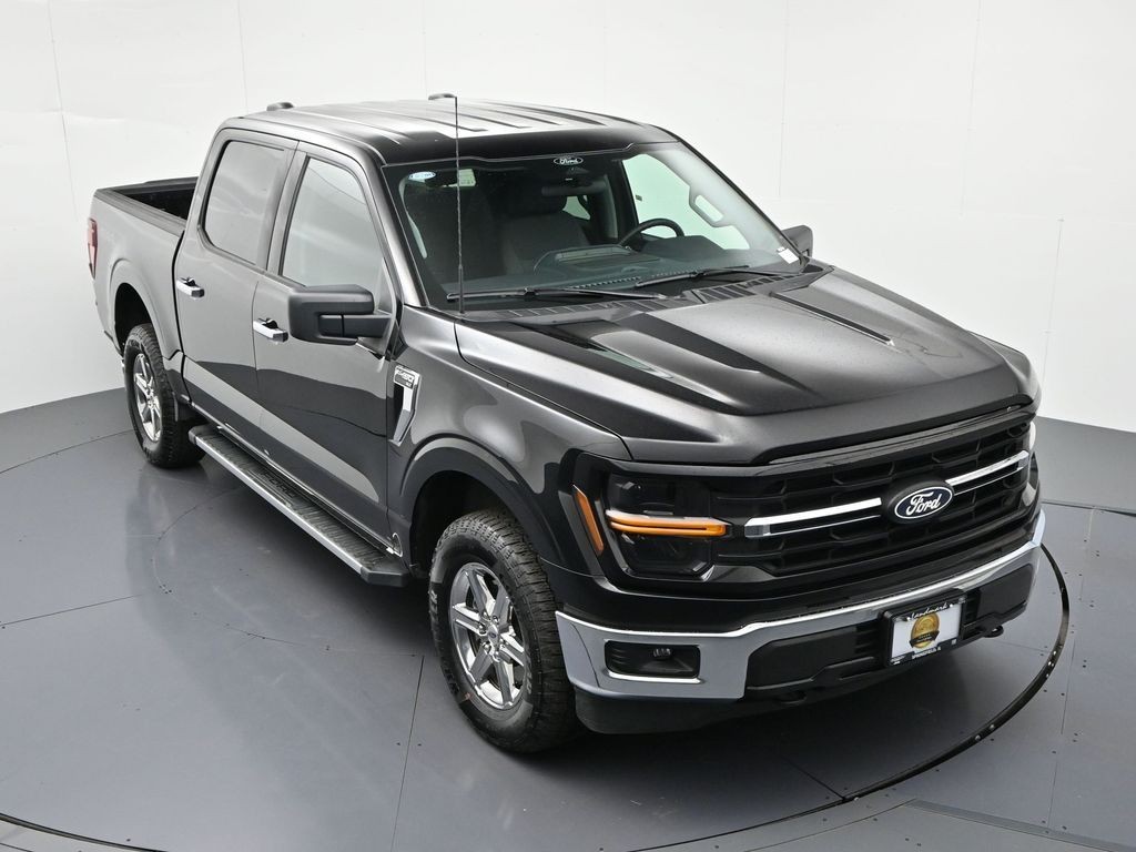 Ford F-150 Vehicle Full-screen Gallery Image 21