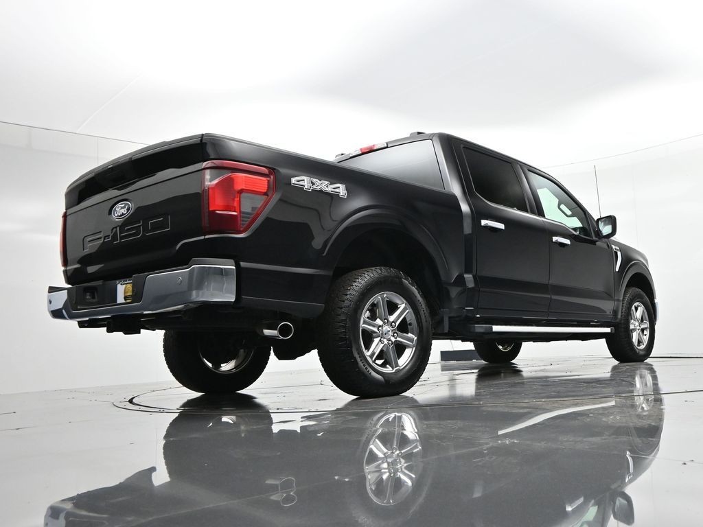 Ford F-150 Vehicle Full-screen Gallery Image 27