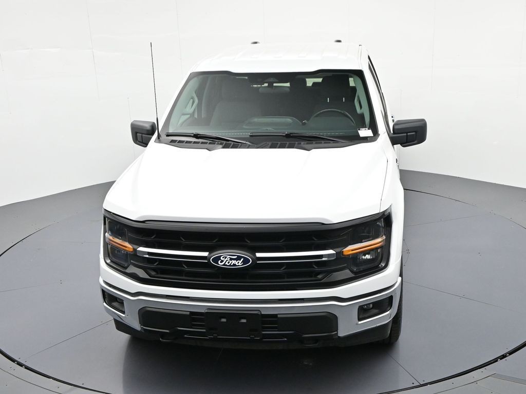 Ford F-150 Vehicle Full-screen Gallery Image 20