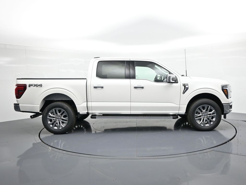 Ford F-150 Vehicle Full-screen Gallery Image 9