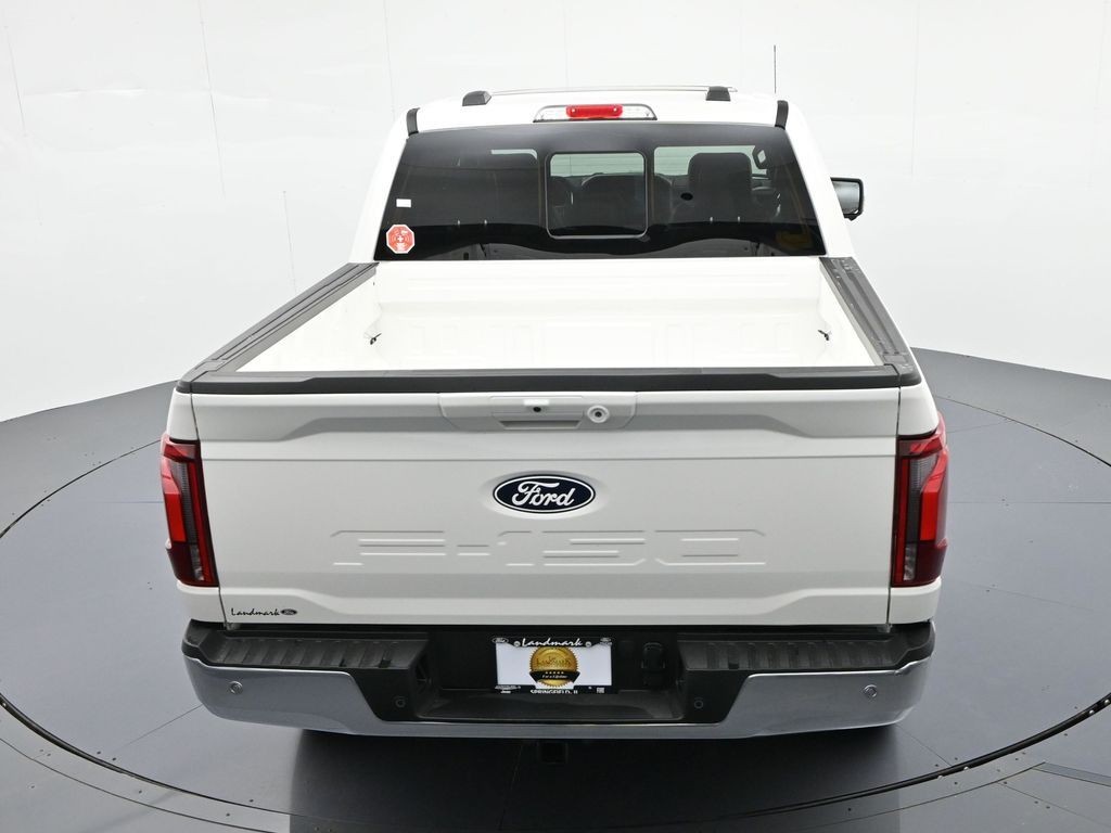 Ford F-150 Vehicle Full-screen Gallery Image 27