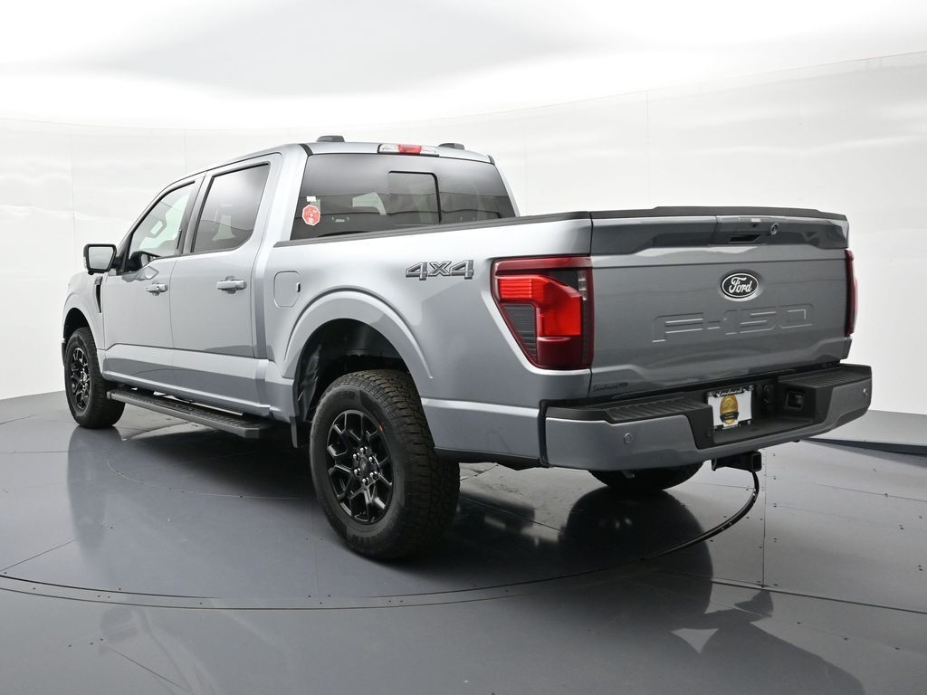 Ford F-150 Vehicle Full-screen Gallery Image 8