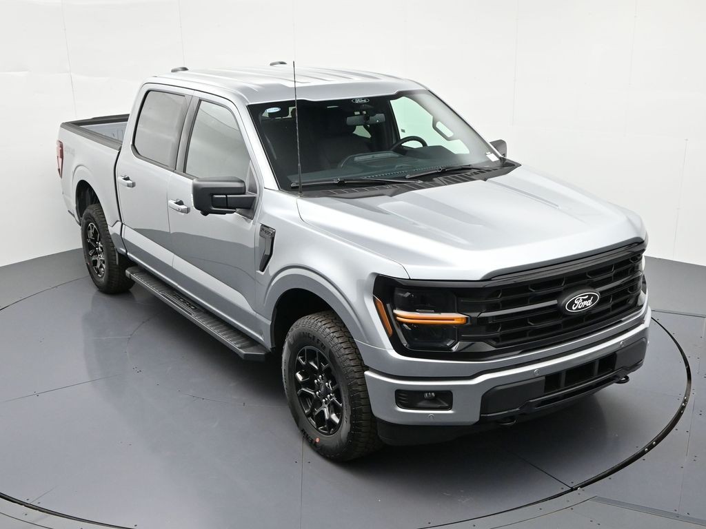 Ford F-150 Vehicle Full-screen Gallery Image 25
