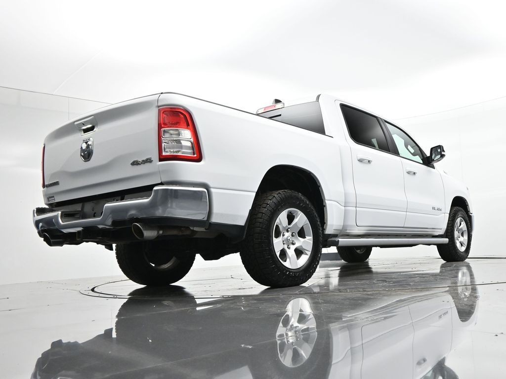 Ram 1500 Vehicle Full-screen Gallery Image 28