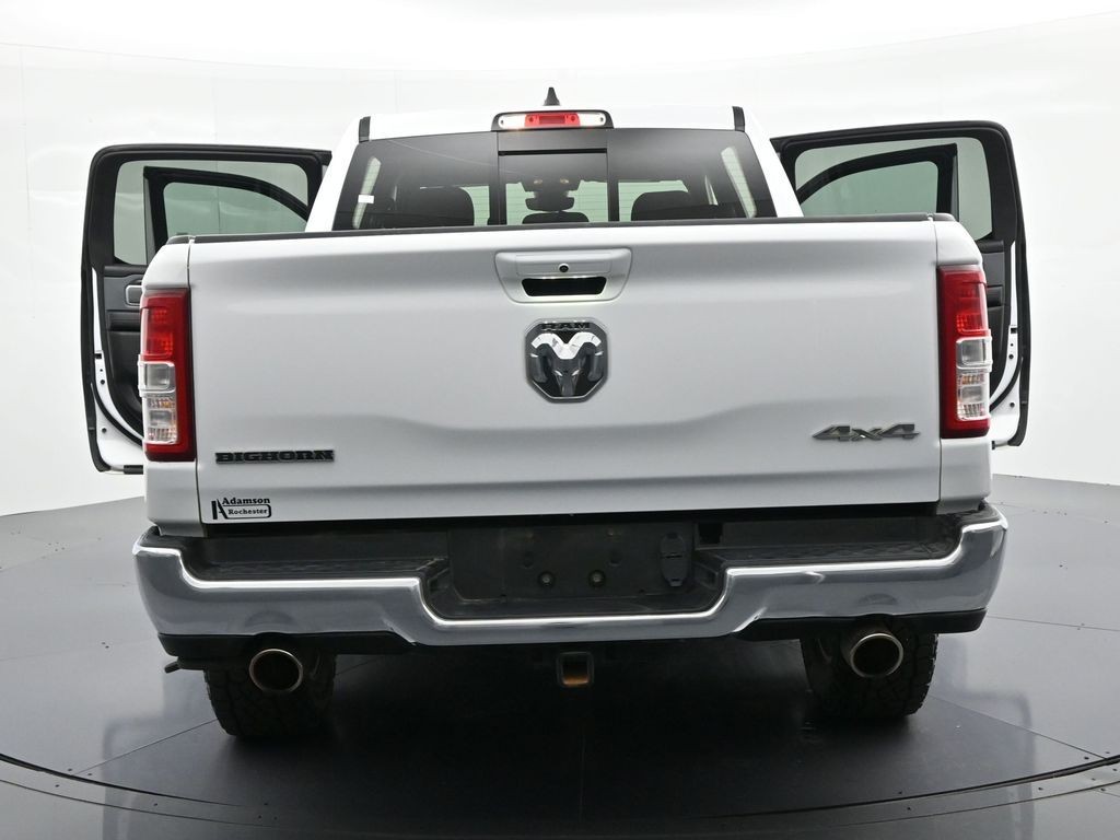 Ram 1500 Vehicle Full-screen Gallery Image 33