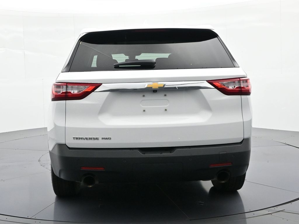 Chevrolet Traverse Vehicle Full-screen Gallery Image 7