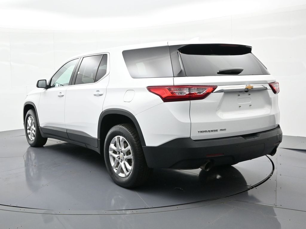 Chevrolet Traverse Vehicle Full-screen Gallery Image 8