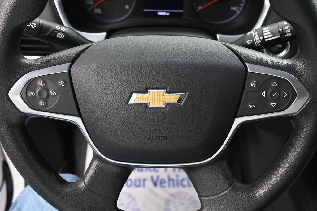 Chevrolet Traverse Vehicle Full-screen Gallery Image 16