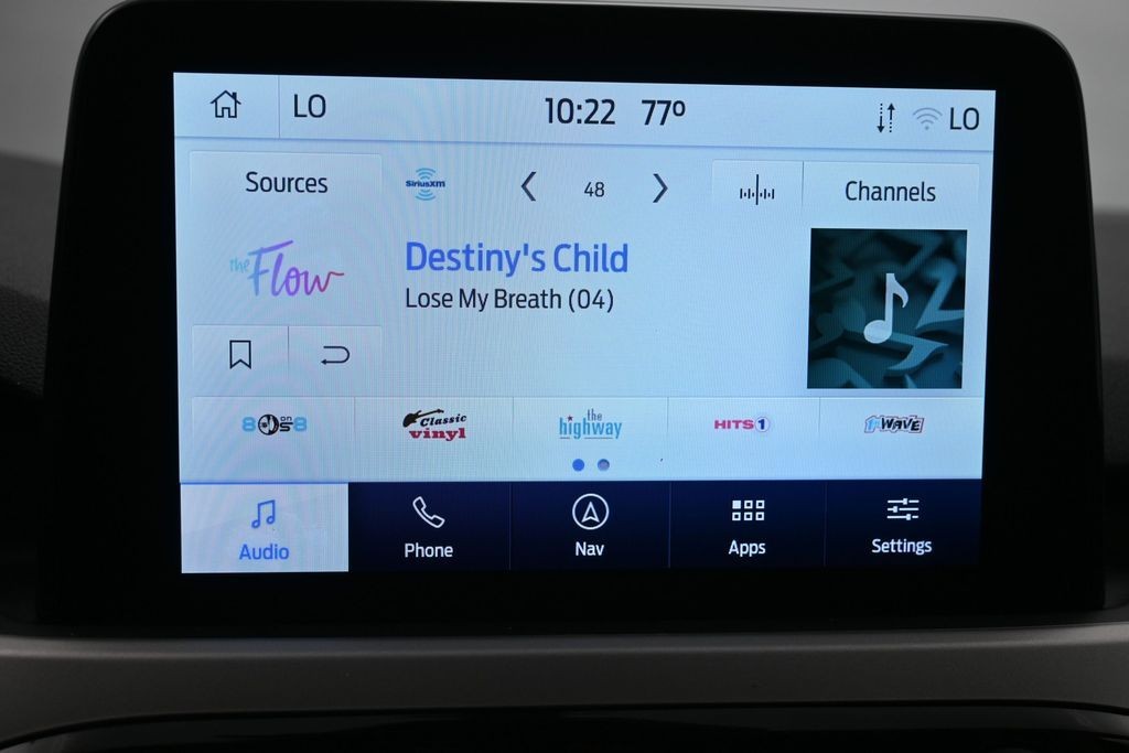 Ford Escape Vehicle Full-screen Gallery Image 11