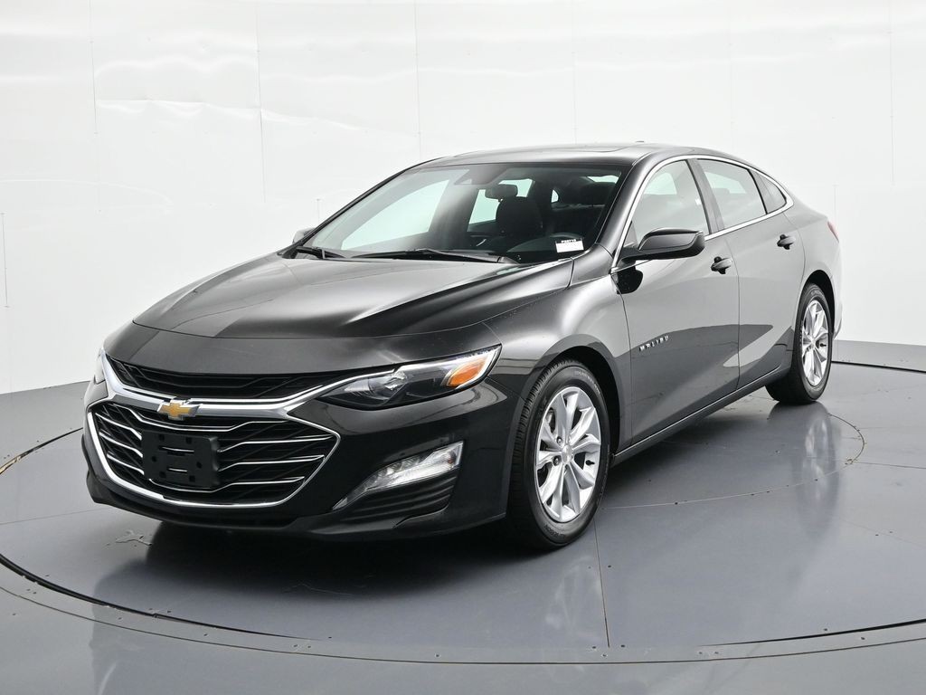 Chevrolet Malibu Vehicle Full-screen Gallery Image 09