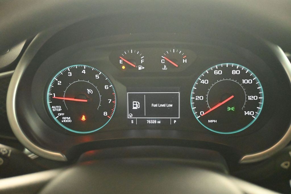 Chevrolet Malibu Vehicle Full-screen Gallery Image 10