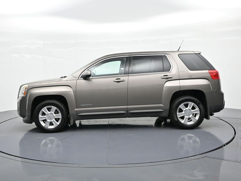 GMC Terrain Vehicle Full-screen Gallery Image 09