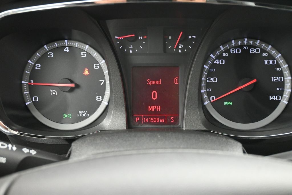 GMC Terrain Vehicle Full-screen Gallery Image 10