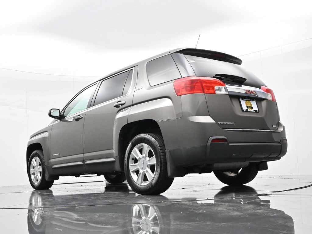 GMC Terrain Vehicle Full-screen Gallery Image 24
