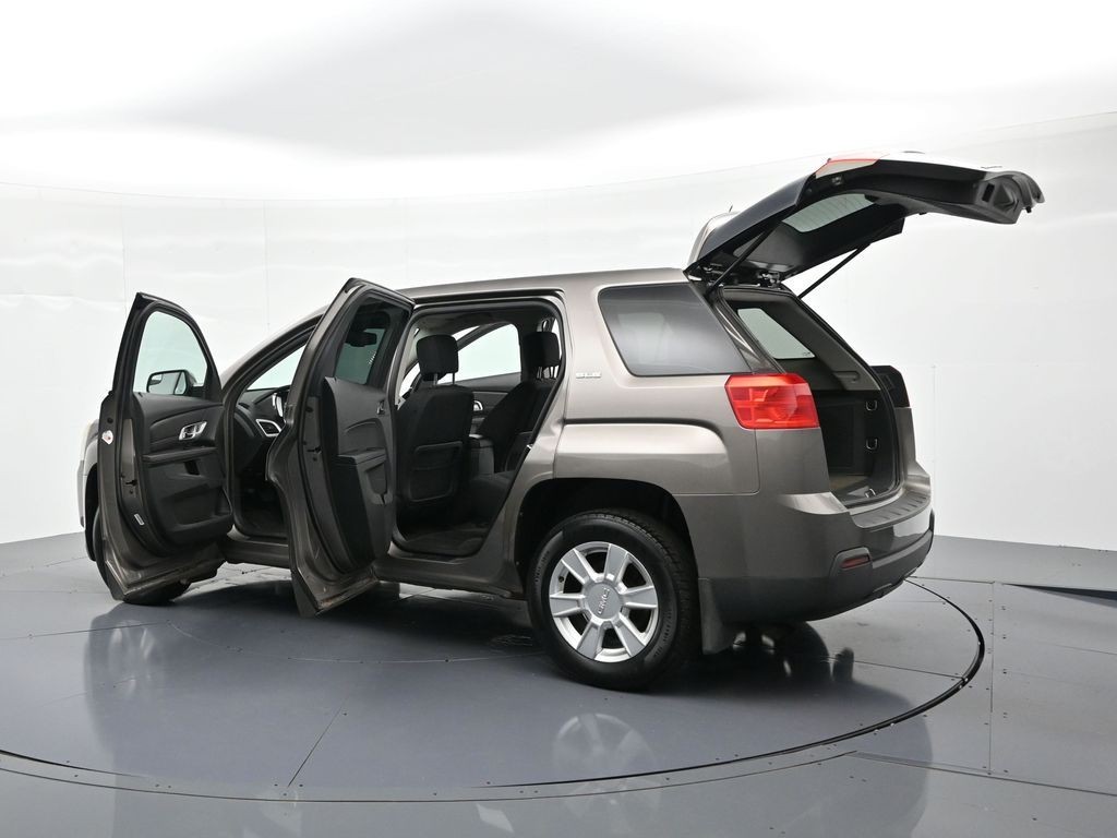 GMC Terrain Vehicle Full-screen Gallery Image 29