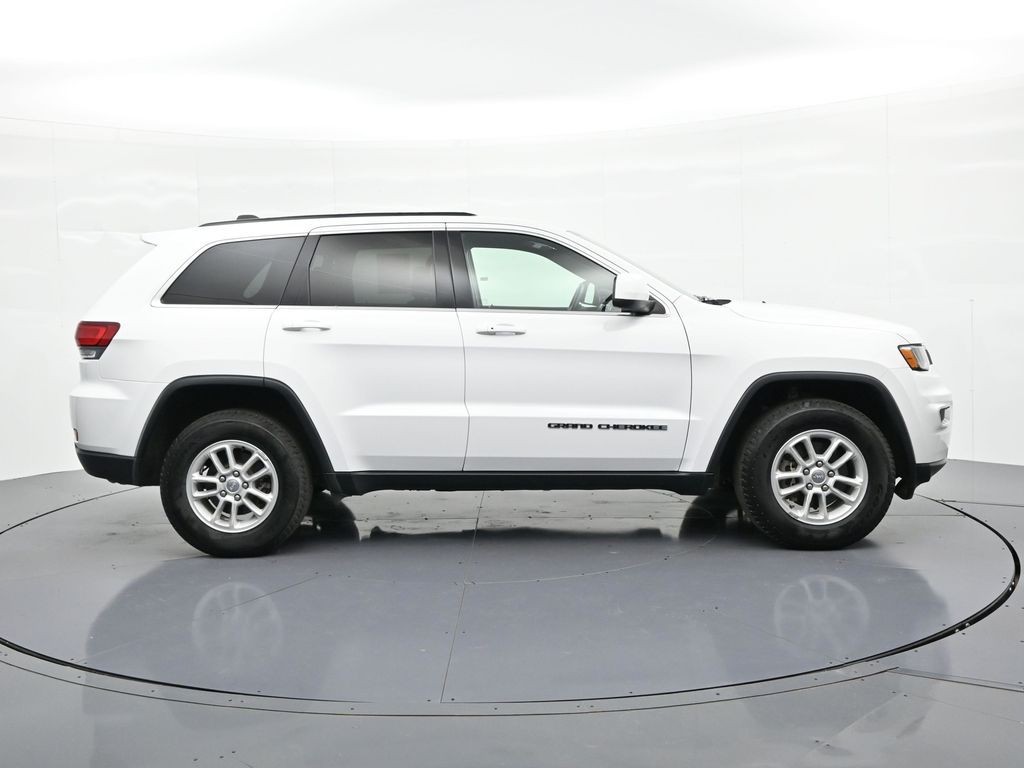 Jeep Grand Cherokee Vehicle Full-screen Gallery Image 5