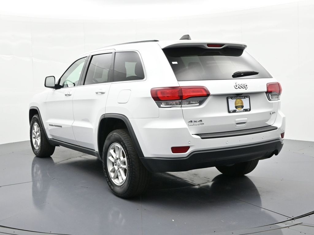 Jeep Grand Cherokee Vehicle Full-screen Gallery Image 8