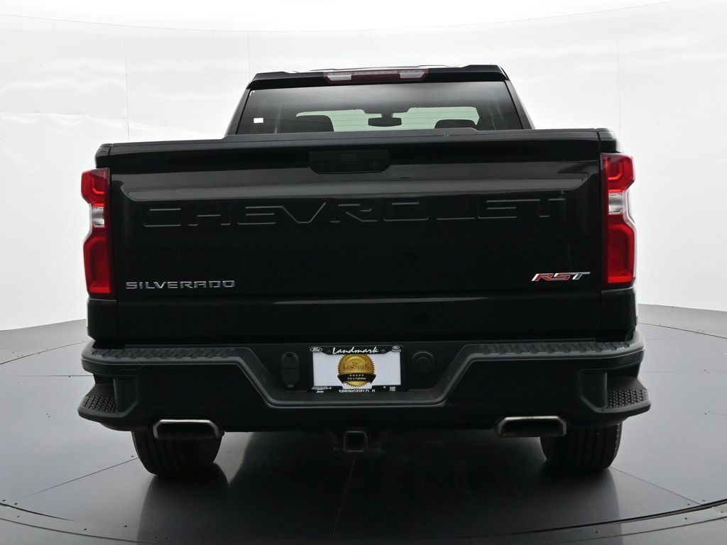Chevrolet Silverado 1500 Vehicle Full-screen Gallery Image 07
