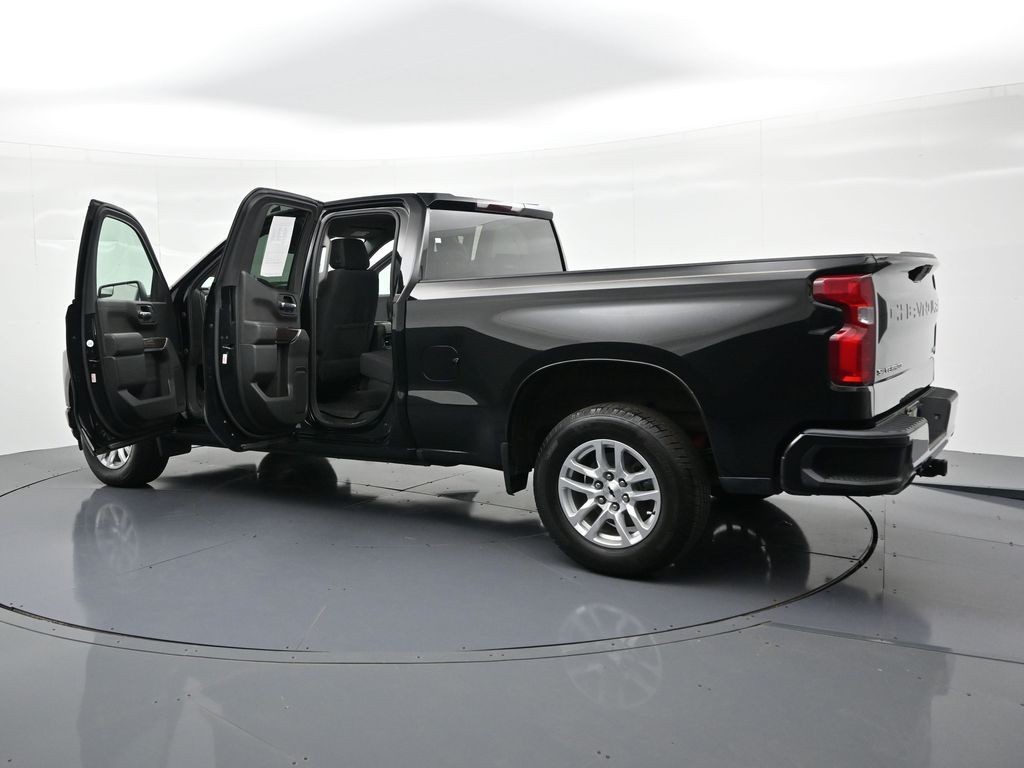 Chevrolet Silverado 1500 Vehicle Full-screen Gallery Image 23