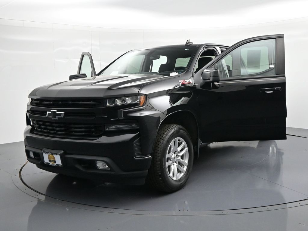 Chevrolet Silverado 1500 Vehicle Full-screen Gallery Image 24