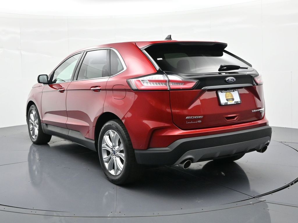 Ford Edge Vehicle Full-screen Gallery Image 8