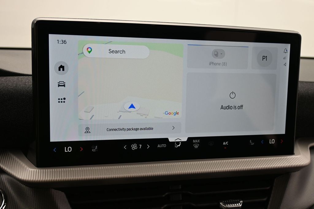 Ford Explorer Vehicle Full-screen Gallery Image 11