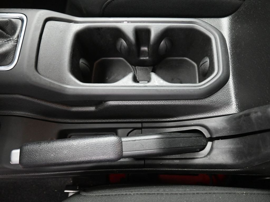 Jeep Wrangler 4xe Vehicle Full-screen Gallery Image 17