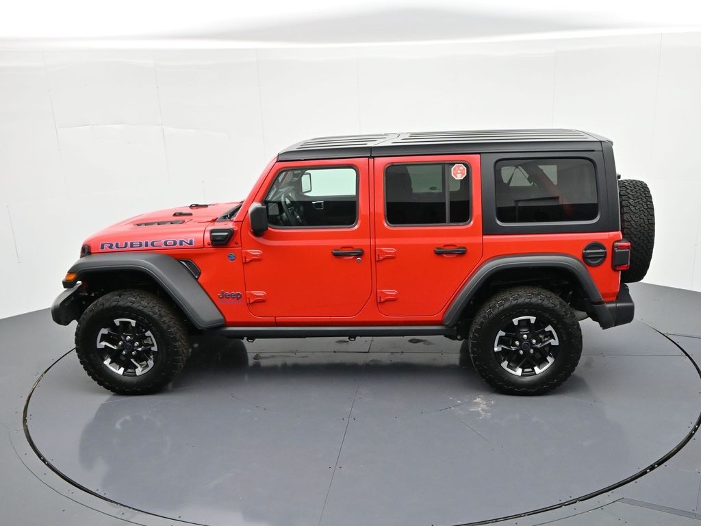 Jeep Wrangler 4xe Vehicle Full-screen Gallery Image 22
