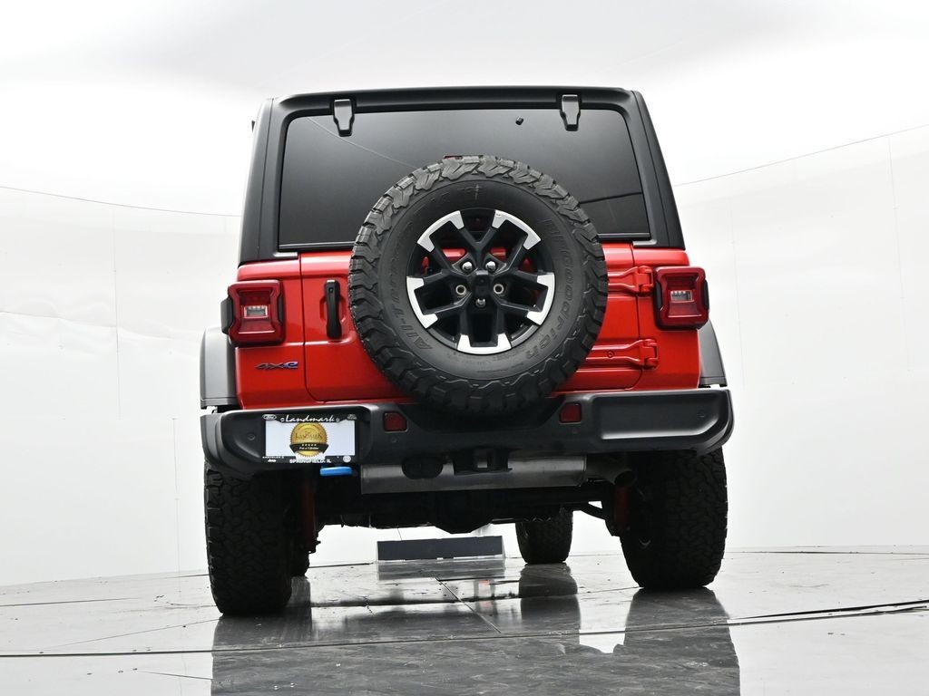 Jeep Wrangler 4xe Vehicle Full-screen Gallery Image 24