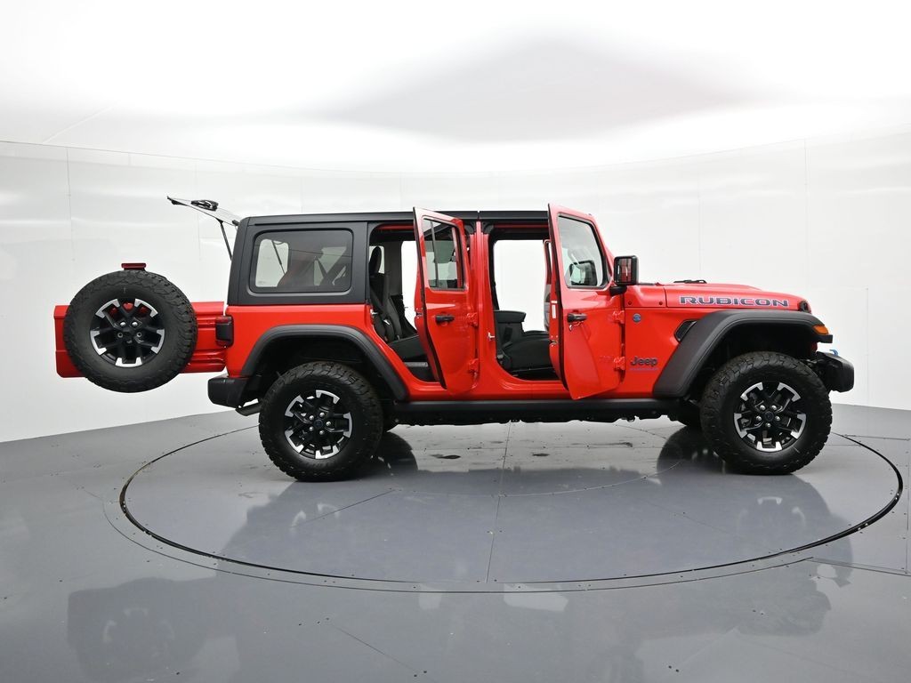 Jeep Wrangler 4xe Vehicle Full-screen Gallery Image 27
