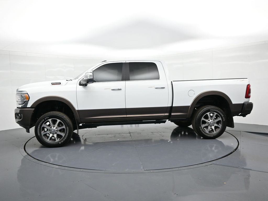 Ram 2500 Vehicle Full-screen Gallery Image 8