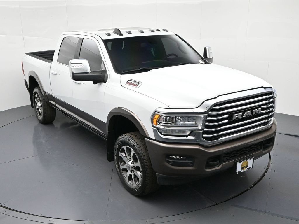 Ram 2500 Vehicle Full-screen Gallery Image 28