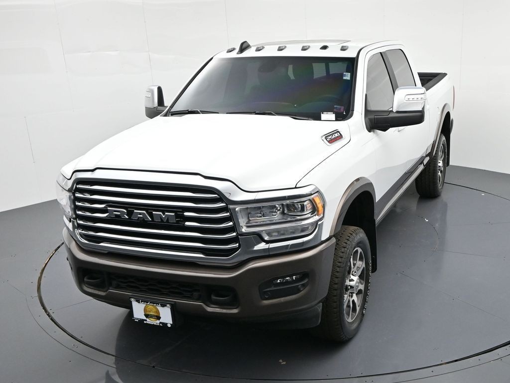 Ram 2500 Vehicle Full-screen Gallery Image 30