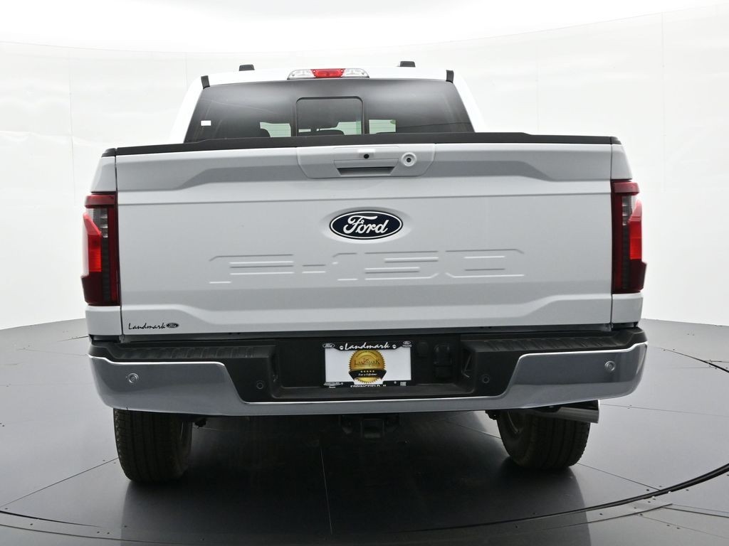 Ford F-150 Vehicle Full-screen Gallery Image 7