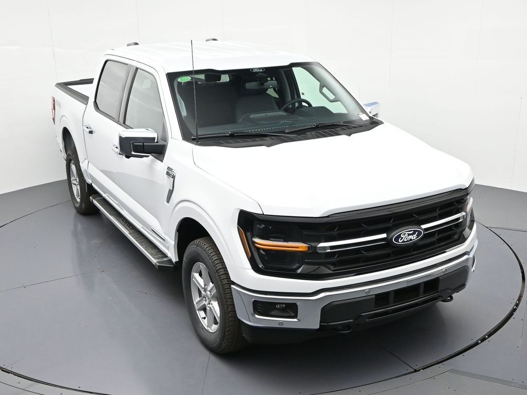 Ford F-150 Vehicle Full-screen Gallery Image 23