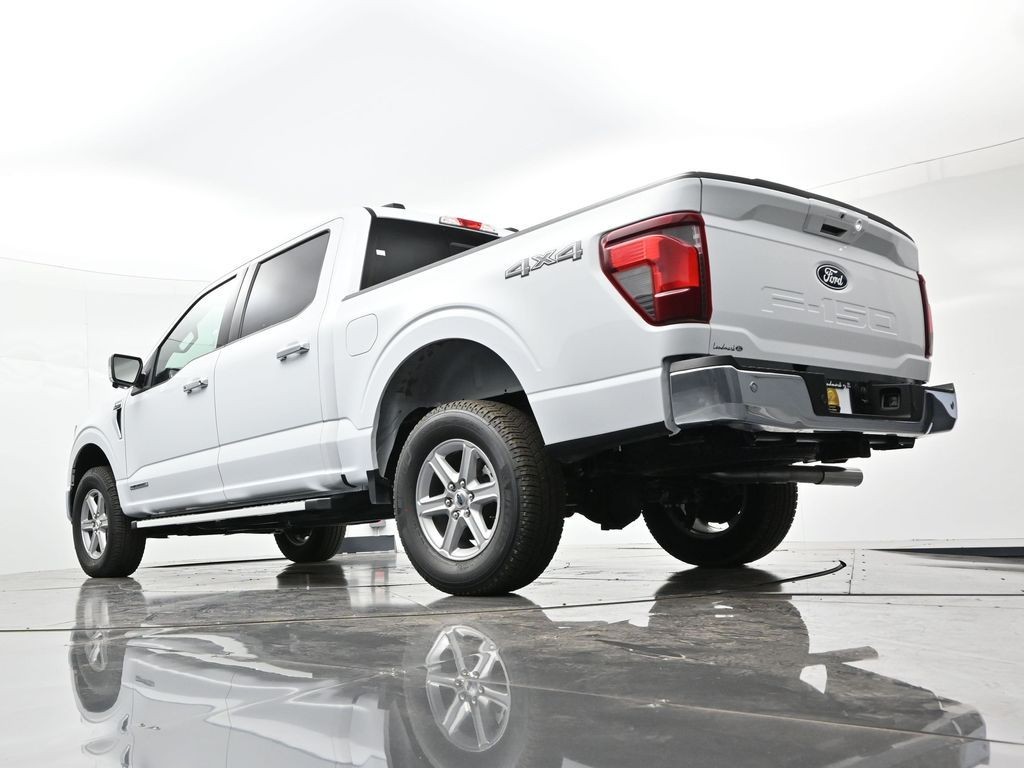 Ford F-150 Vehicle Full-screen Gallery Image 27