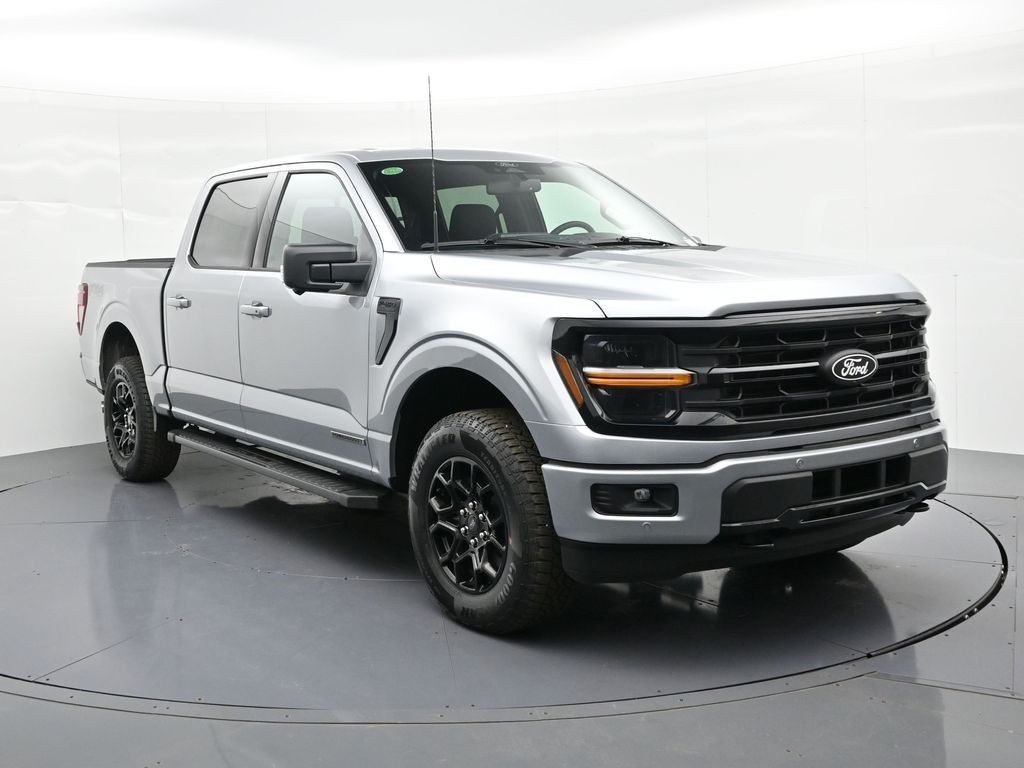 Ford F-150 Vehicle Full-screen Gallery Image 4