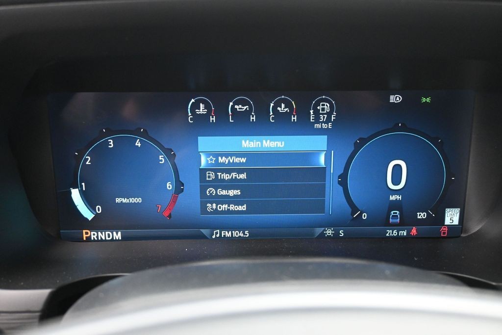 Ford F-150 Vehicle Full-screen Gallery Image 10