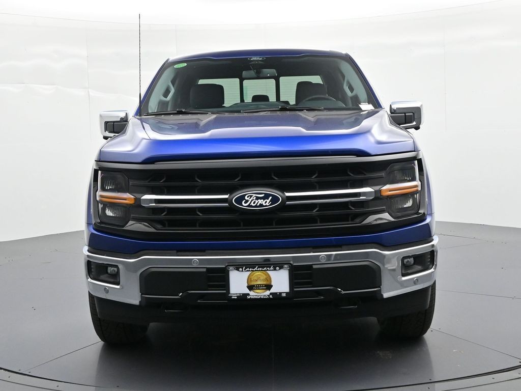 Ford F-150 Vehicle Full-screen Gallery Image 3