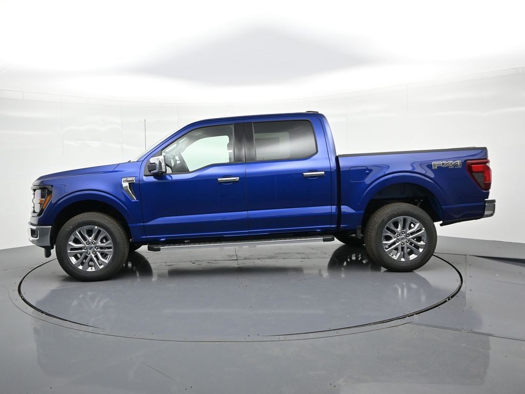 Ford F-150 Vehicle Full-screen Gallery Image 9