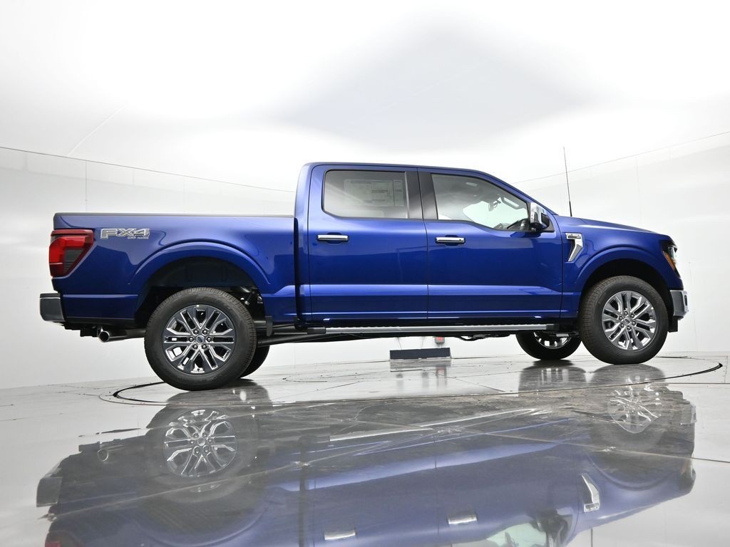 Ford F-150 Vehicle Full-screen Gallery Image 30