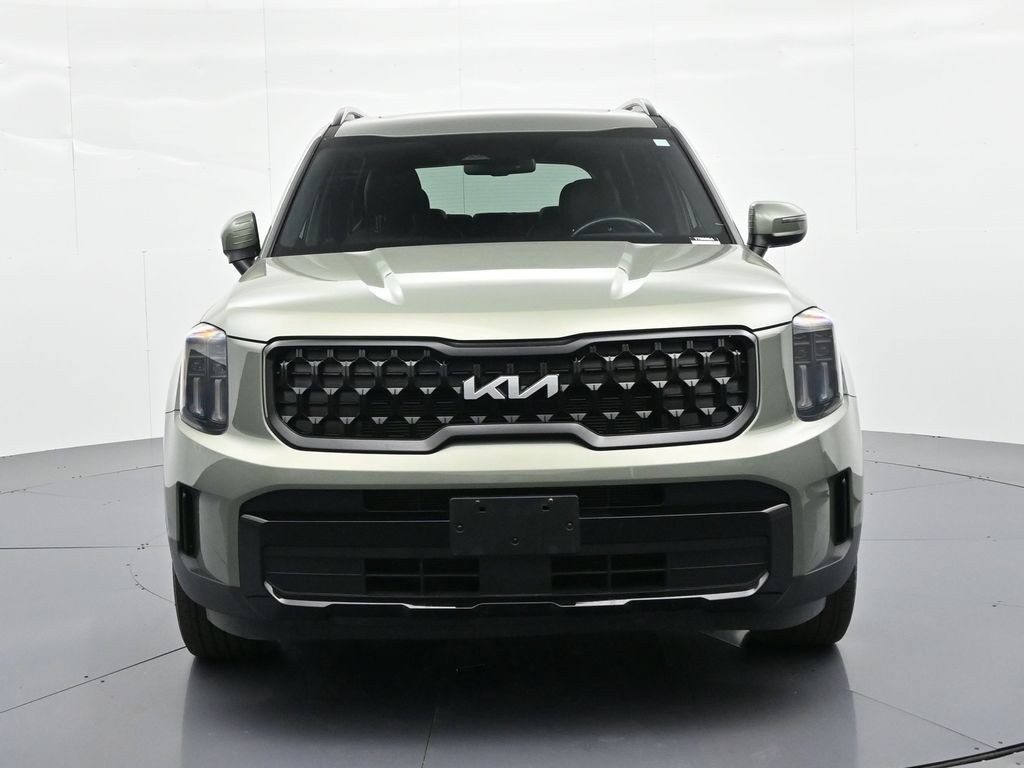 Kia Telluride Vehicle Full-screen Gallery Image 03