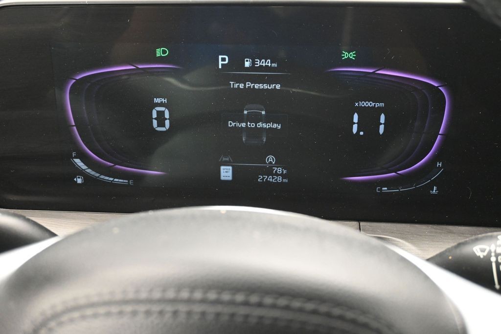 Kia Telluride Vehicle Full-screen Gallery Image 10