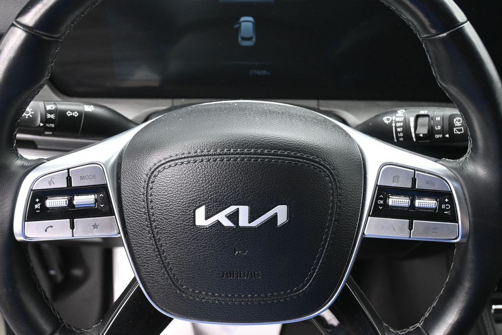 Kia Telluride Vehicle Full-screen Gallery Image 16