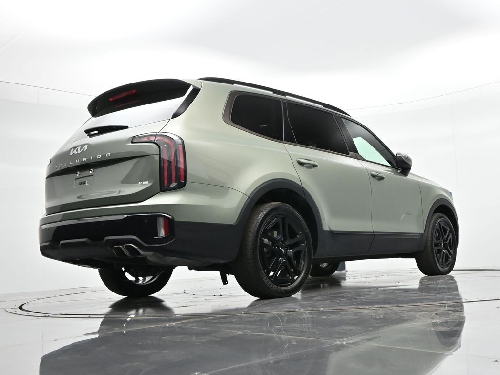 Kia Telluride Vehicle Full-screen Gallery Image 28