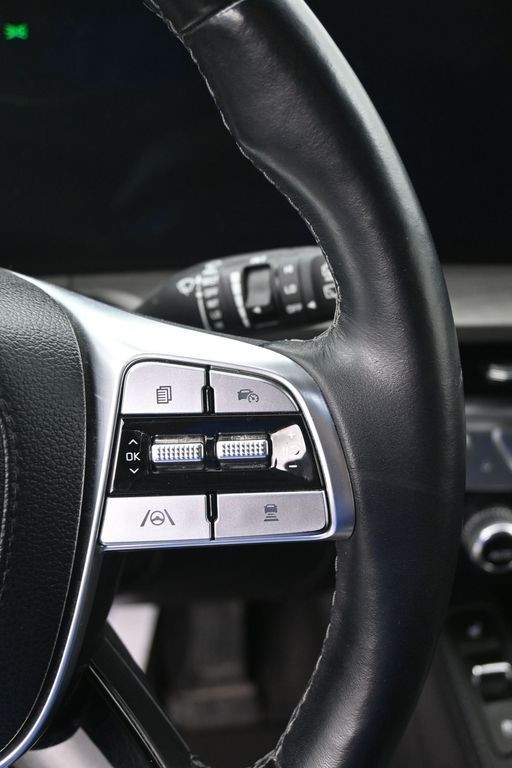 Kia Telluride Vehicle Full-screen Gallery Image 17