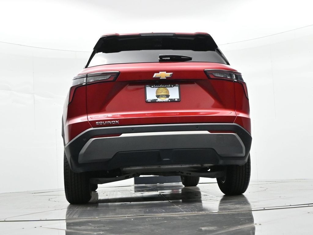 Chevrolet Equinox Vehicle Full-screen Gallery Image 27