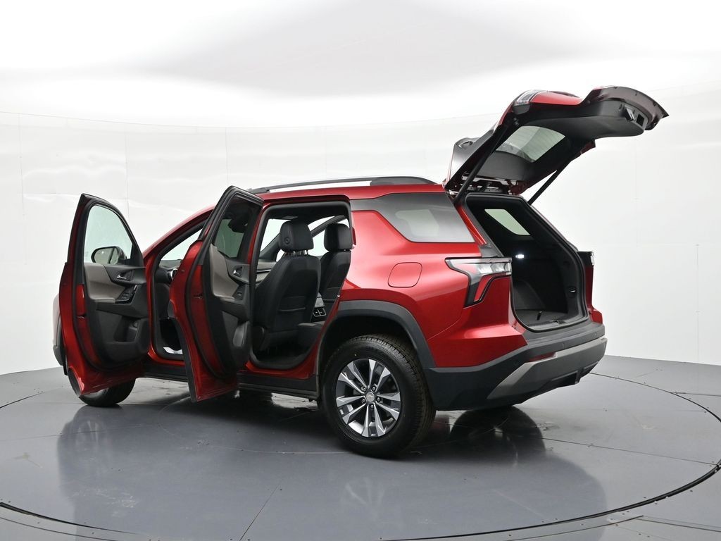 Chevrolet Equinox Vehicle Full-screen Gallery Image 31